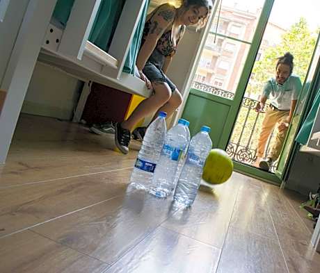 Bed in 14-Bed Mixed Dormitory Room