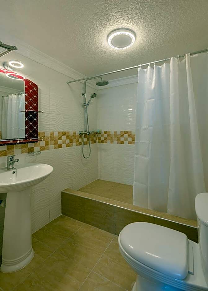 Hotel Raha Tower