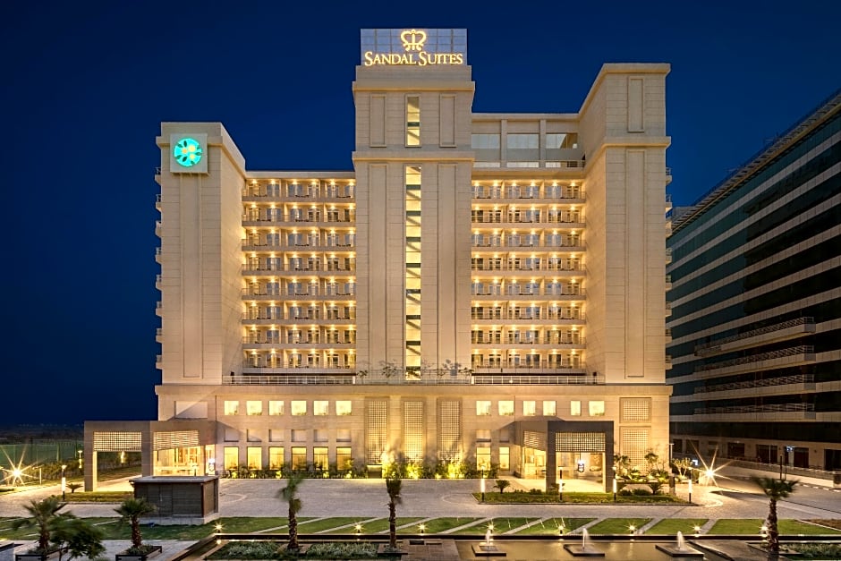 Sandal Suites Op. By Lemon Tree Hotels