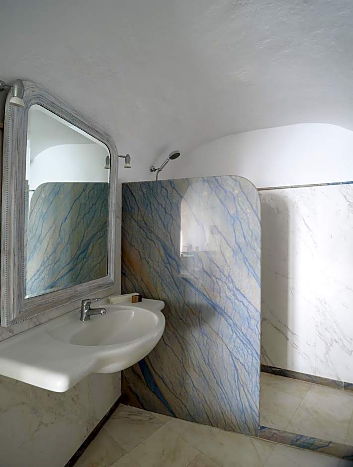 Zenith Blue Traditional Houses