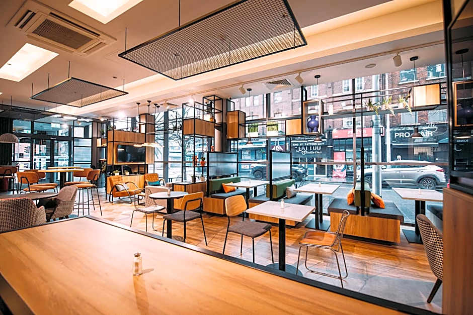 Ibis Belfast City Centre