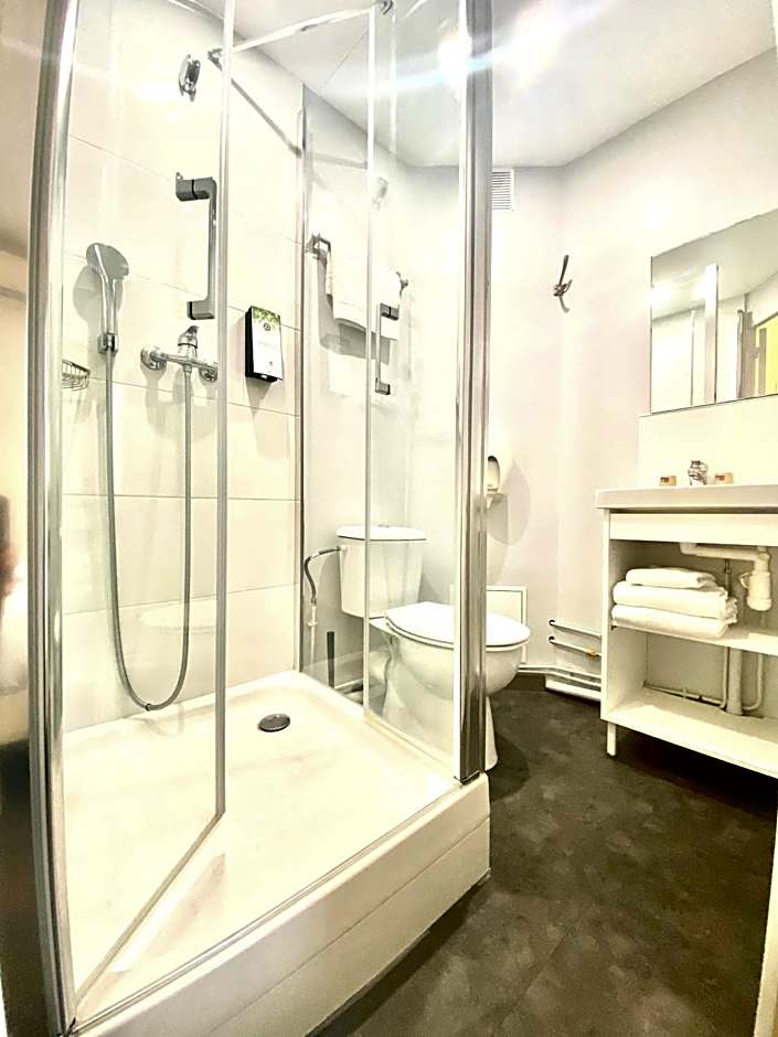 Brit Hotel Lyon Nord Dardilly
