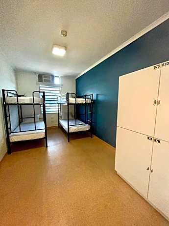 4-Bed Mixed Dormitory Room - adults only