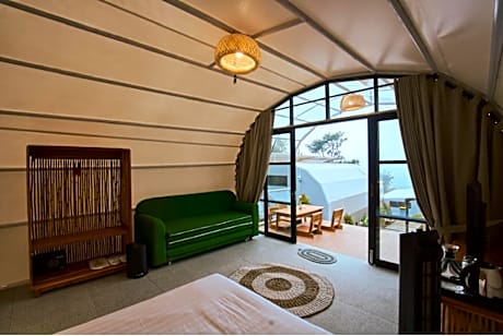 Luxcamp Selo - Merapi View by Horison