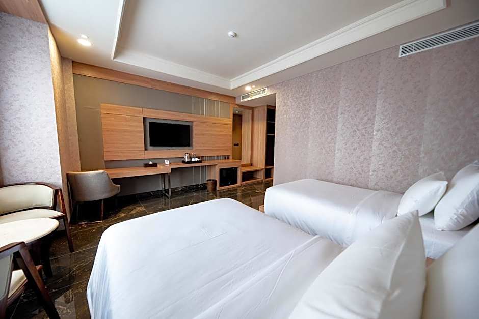 Taman Prakerti Bhuana Hotel