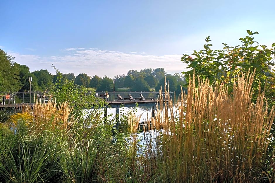 LAGO hotel & restaurant am see