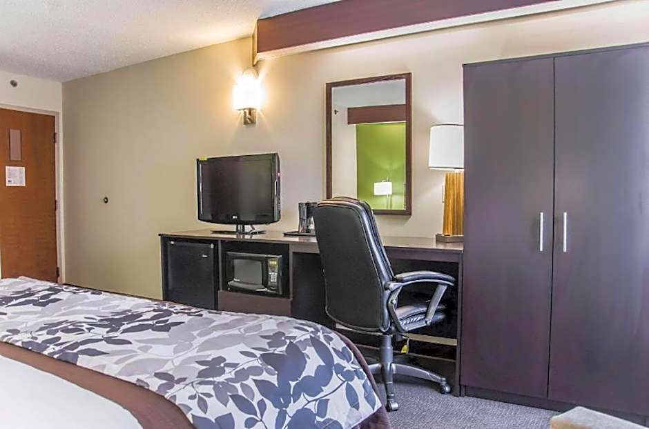 Sleep Inn Airport - Billy Graham Parkway