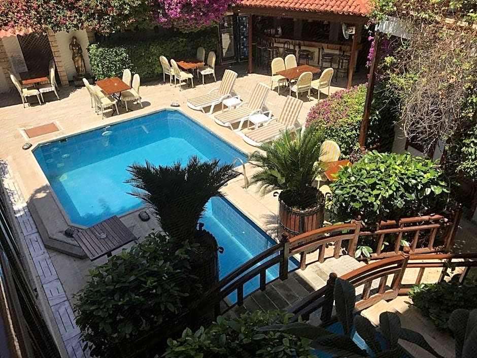 Hotel Karyatit Kaleici