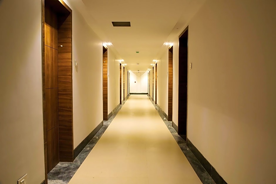 Hotel Urvashi Residency