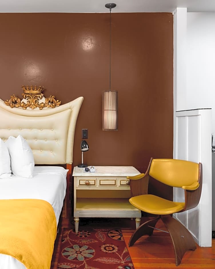 The Motor Lodge