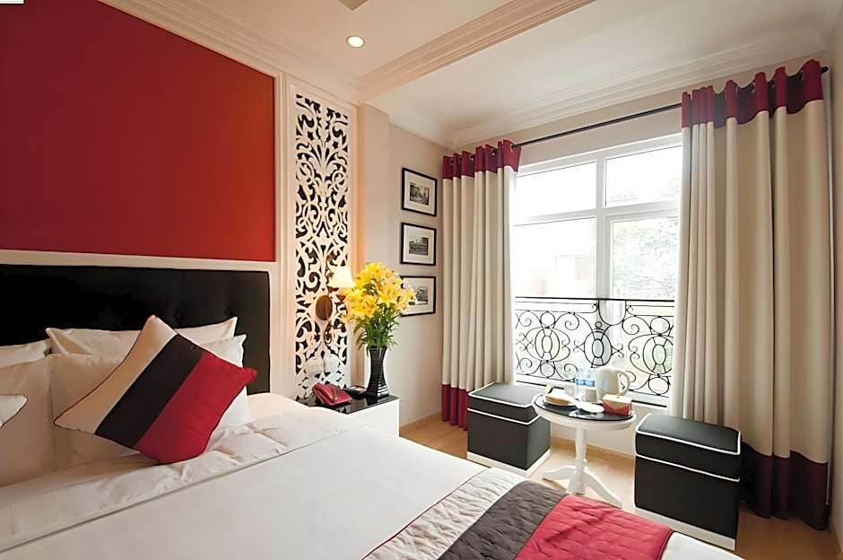 Oriental Central Hotel