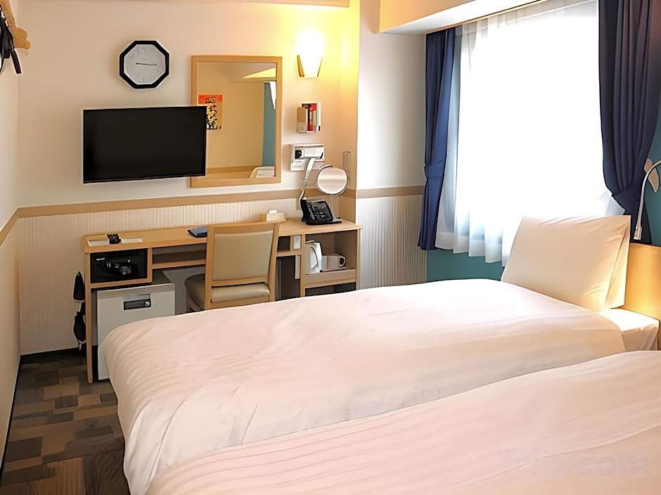Toyoko Inn Meitetsu Chiryu Ekimae