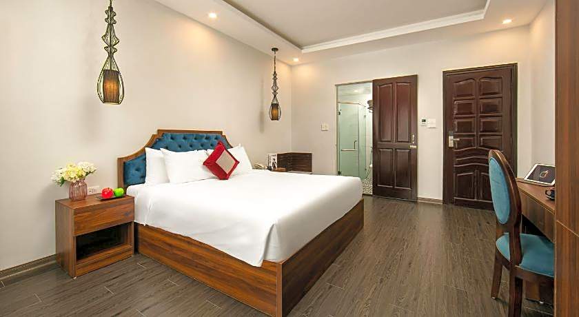 La Renta Premier Hotel & Spa