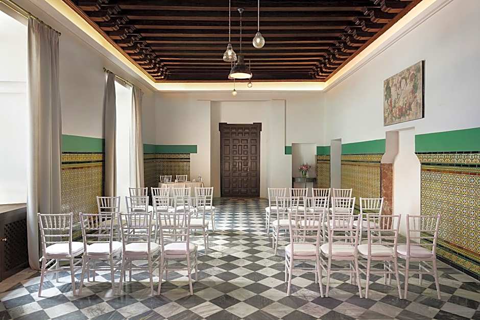 Los Seises Sevilla, a Tribute Portfolio Hotel