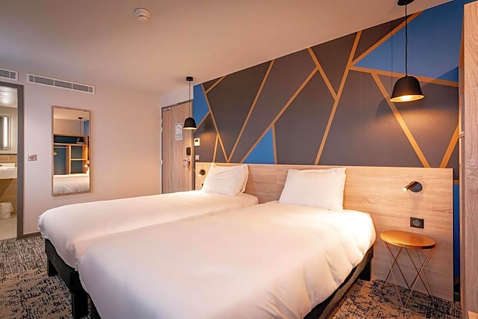 ibis Styles Valenciennes Petite Foret