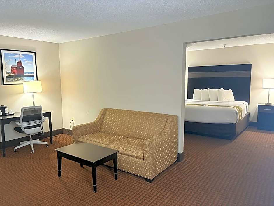 AmericInn by Wyndham Holland MI