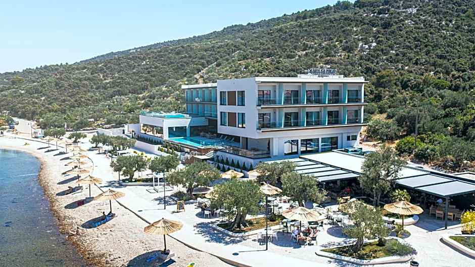 Marinus Beach Hotel