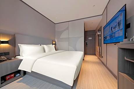 Huazhu - Superior BedRoom