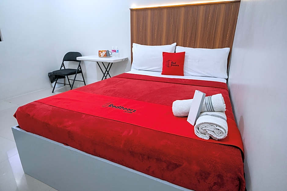 RedDoorz Plus @ Casa Lucia Sindalan San Fernando City Pampanga