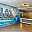 Travelodge by Wyndham LAX South