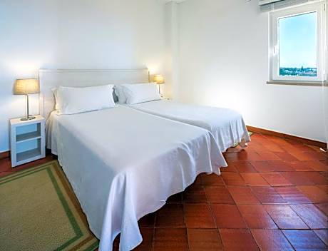 One-Bedroom Apartment with Sea View