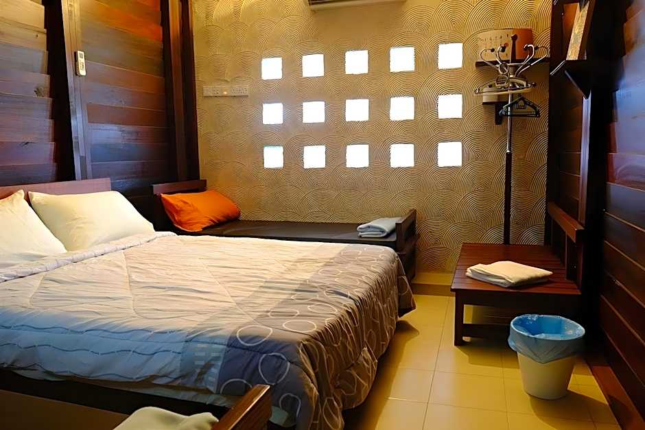 TNT Novelty Vacation House