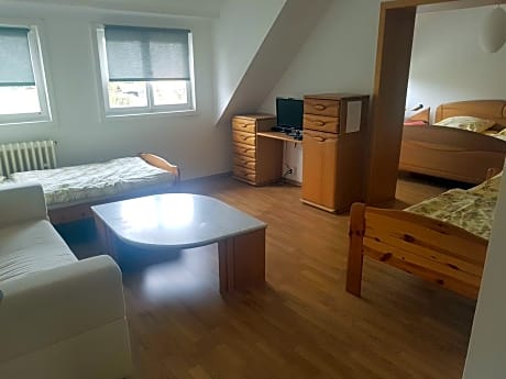 Apartment With Shared Bathroom