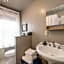 Nantucket Whale Inn, Half Moon Bay
