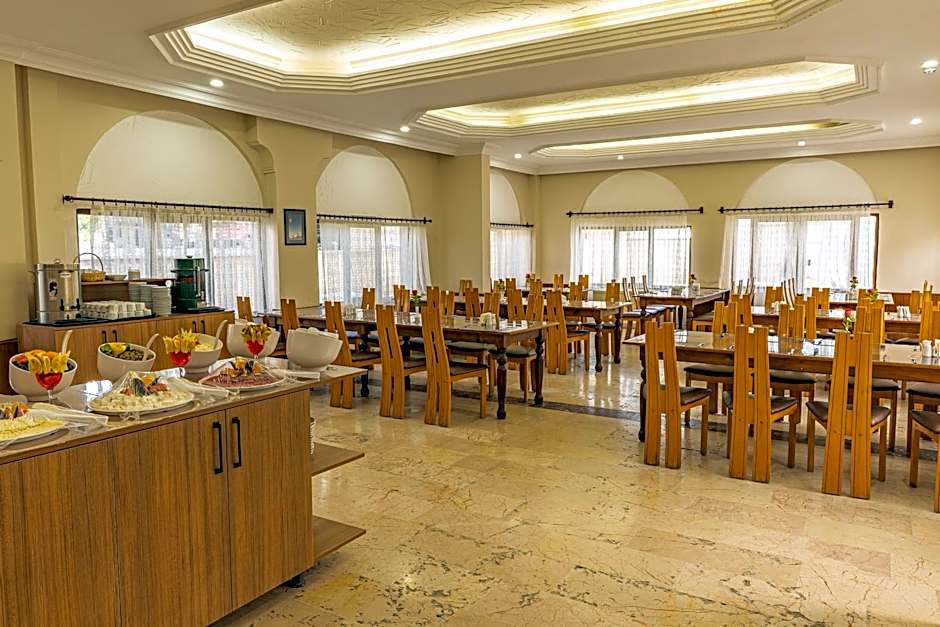 Ciner Hotel
