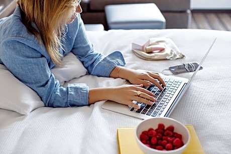 One-Bedroom King Suite