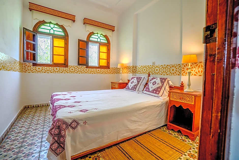 Riad Salt River