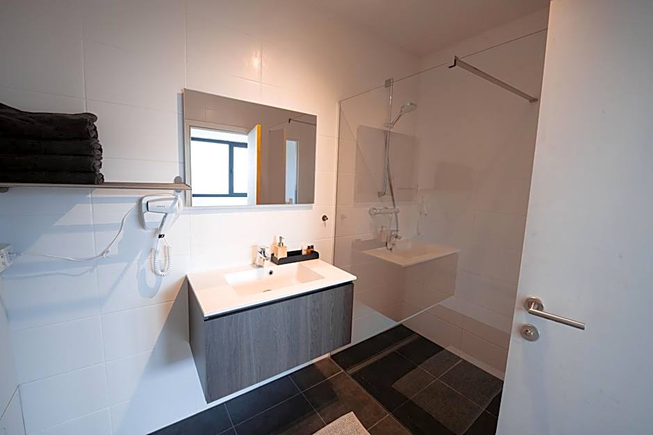 K&Y suite 1 Brussels airport 500m!