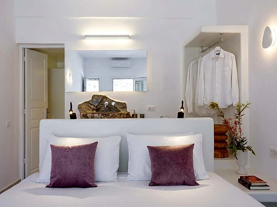 Anchor Suites