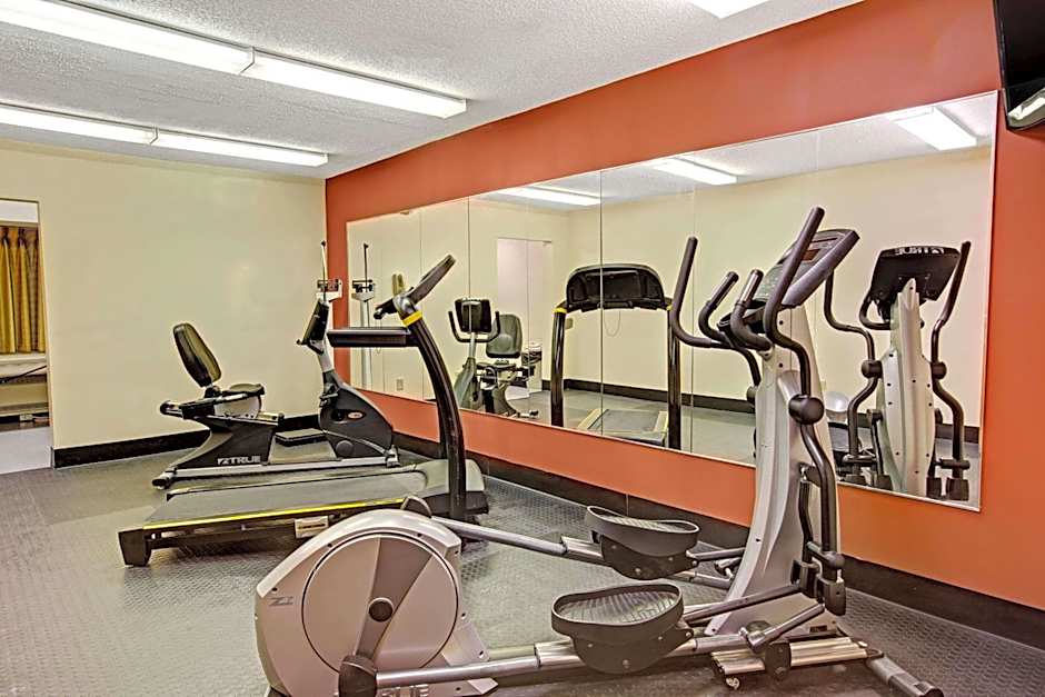 Microtel Inn & Suites By Wyndham Statesville