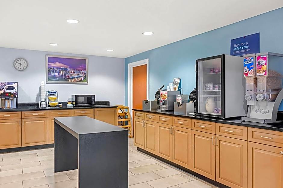 Days Inn by Wyndham Chattanooga/Hamilton Place