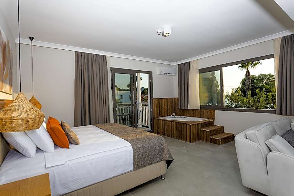 Yalıpark Beach Hotel