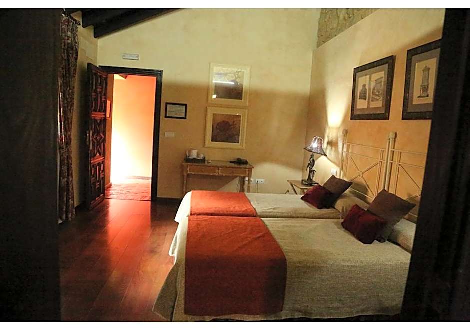 La Casona de Calderon Gastronomic & Boutique Hotel