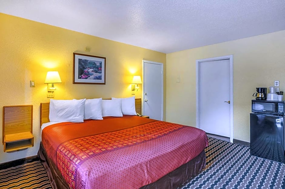 Rodeway Inn