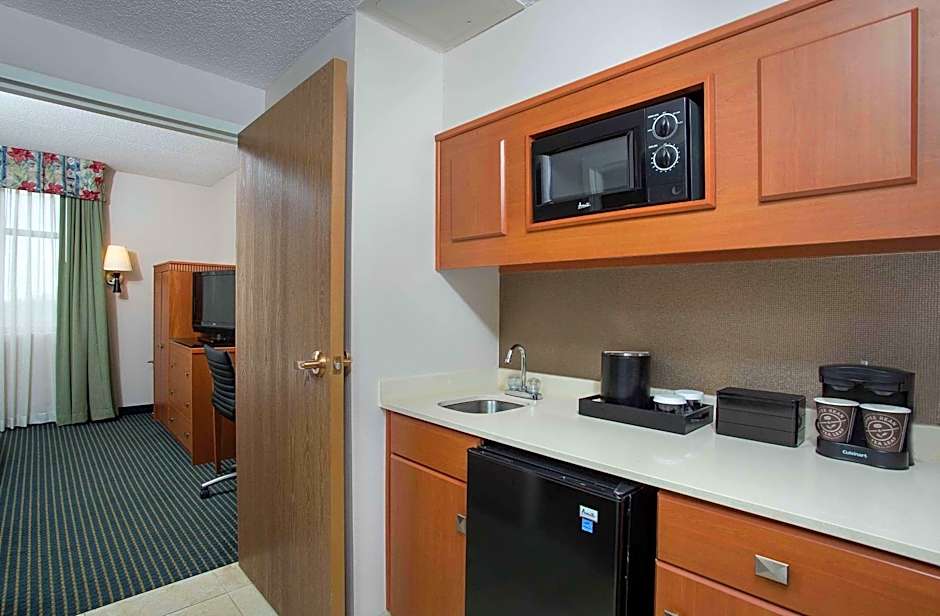 Embassy Suites By Hilton Hotel Lexington