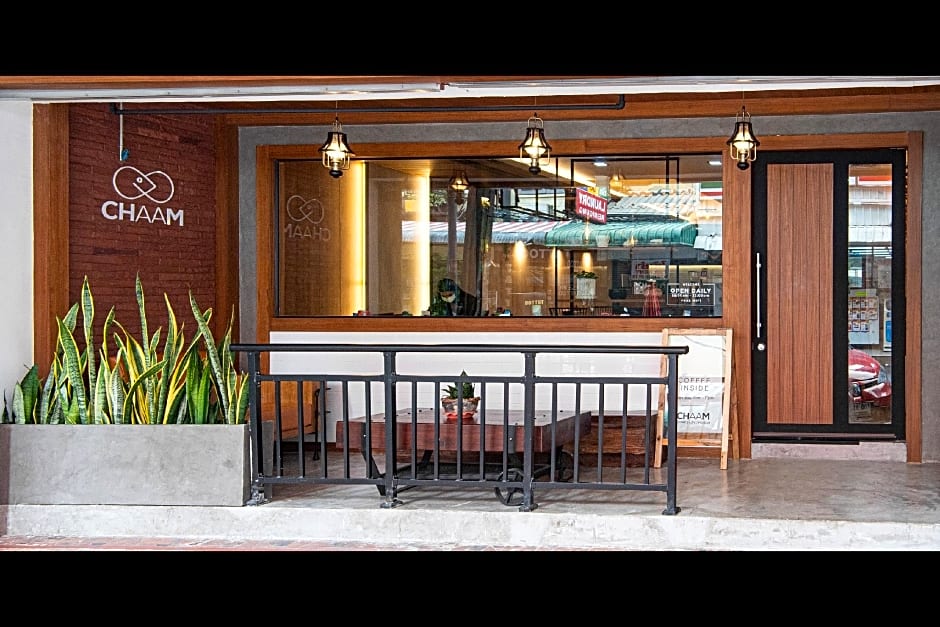Photo 1 of 48 of Sureena Hotel