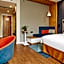 Holiday Inn Express Nanjing Xuanwu Lake By IHG