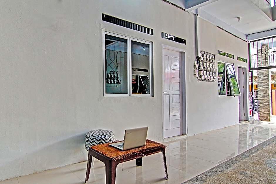 Hotel O Rumah Singgah Kinaya Syariah