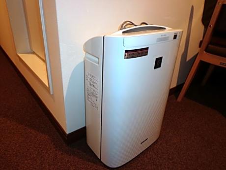 Single Room - Non-Smoking