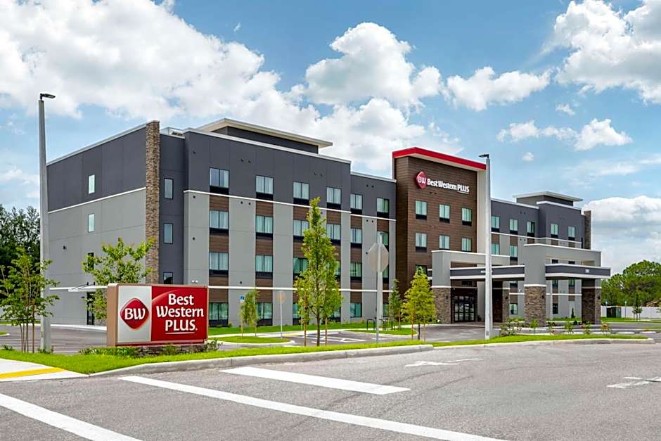 Best Western Plus Winter Haven Inn & Suites