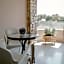 Lighthouse Guesthouse & Cafe
