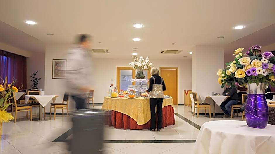 Garden Hotel
