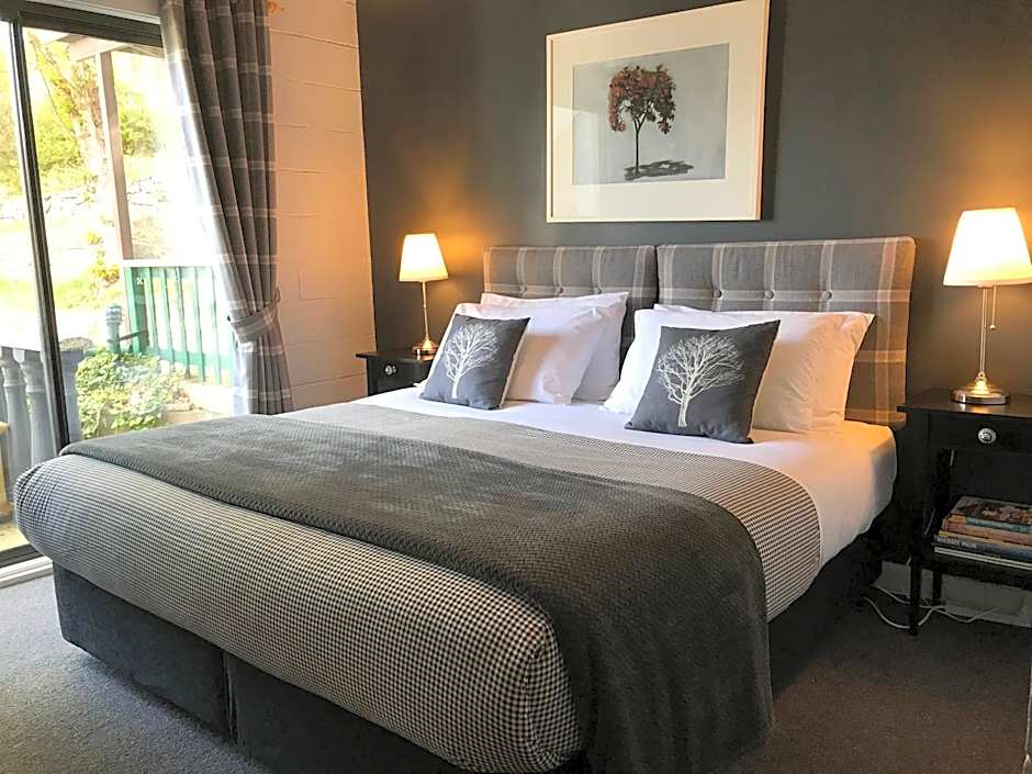 Troldhaugen Lodge - Adults Only