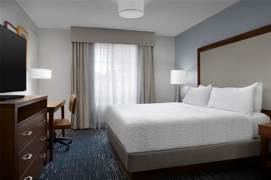 Homewood Suites By Hilton Newark-Cranford