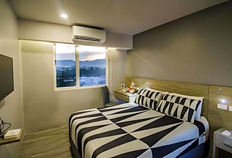 Luxe Room