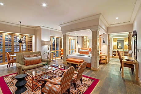 Luxury Suite